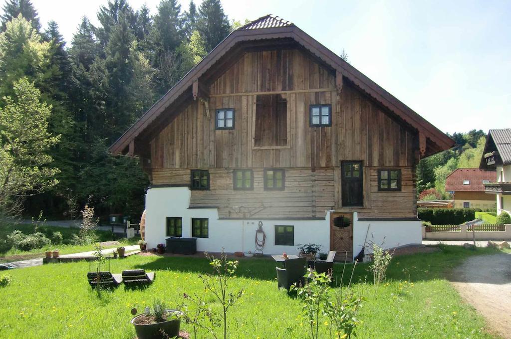 Heuholzmuehle Privatzimmer Elixhausen Екстер'єр фото